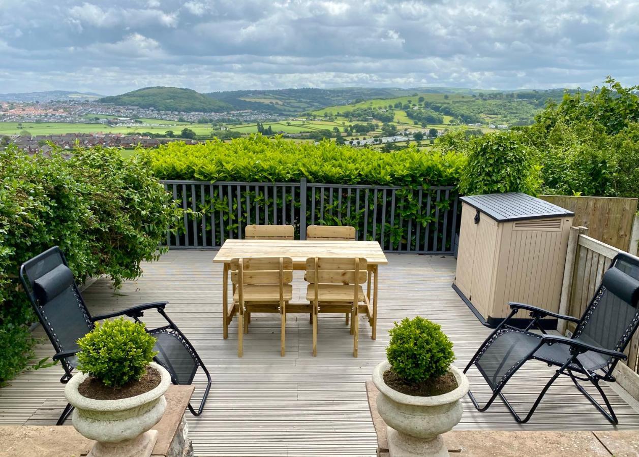Villa Llandudno Boutique Style Seaside Retreat With Stunning Views Rhôs-on-Sea Exterior foto